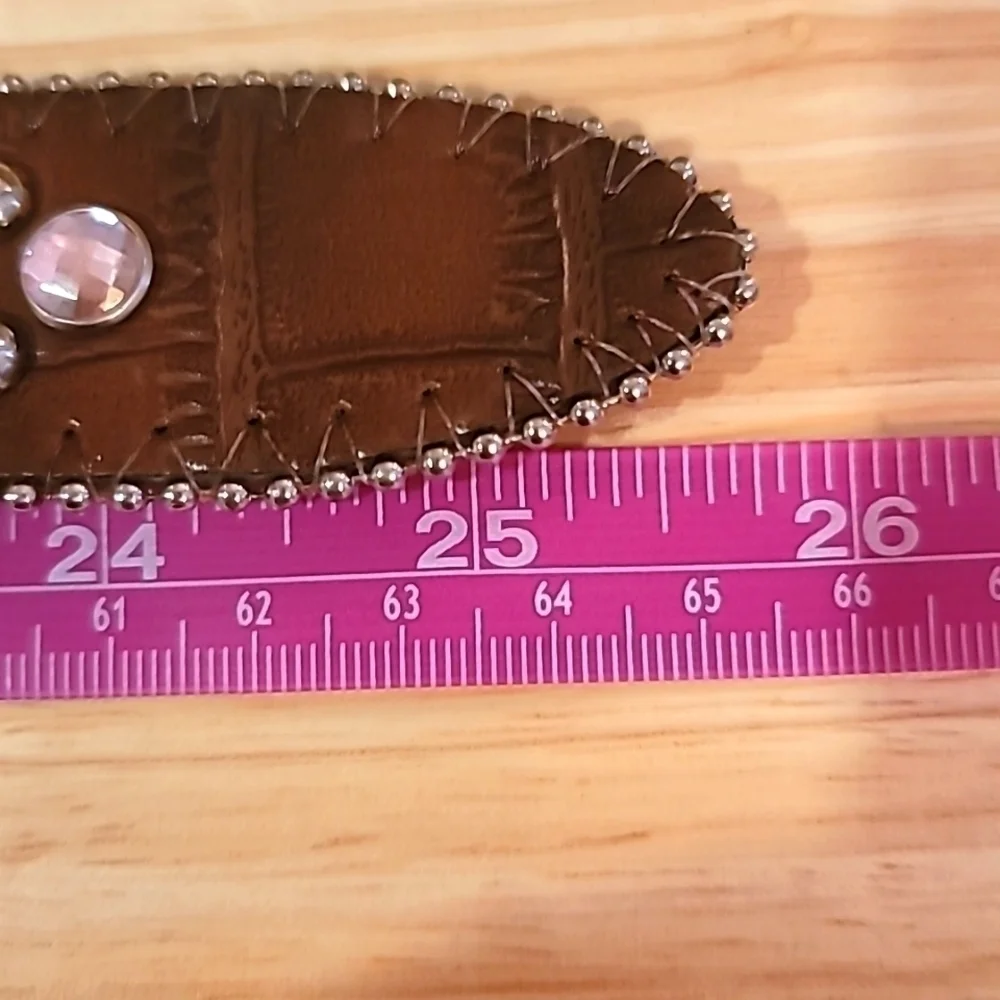 Western studded belt Girls NWOT